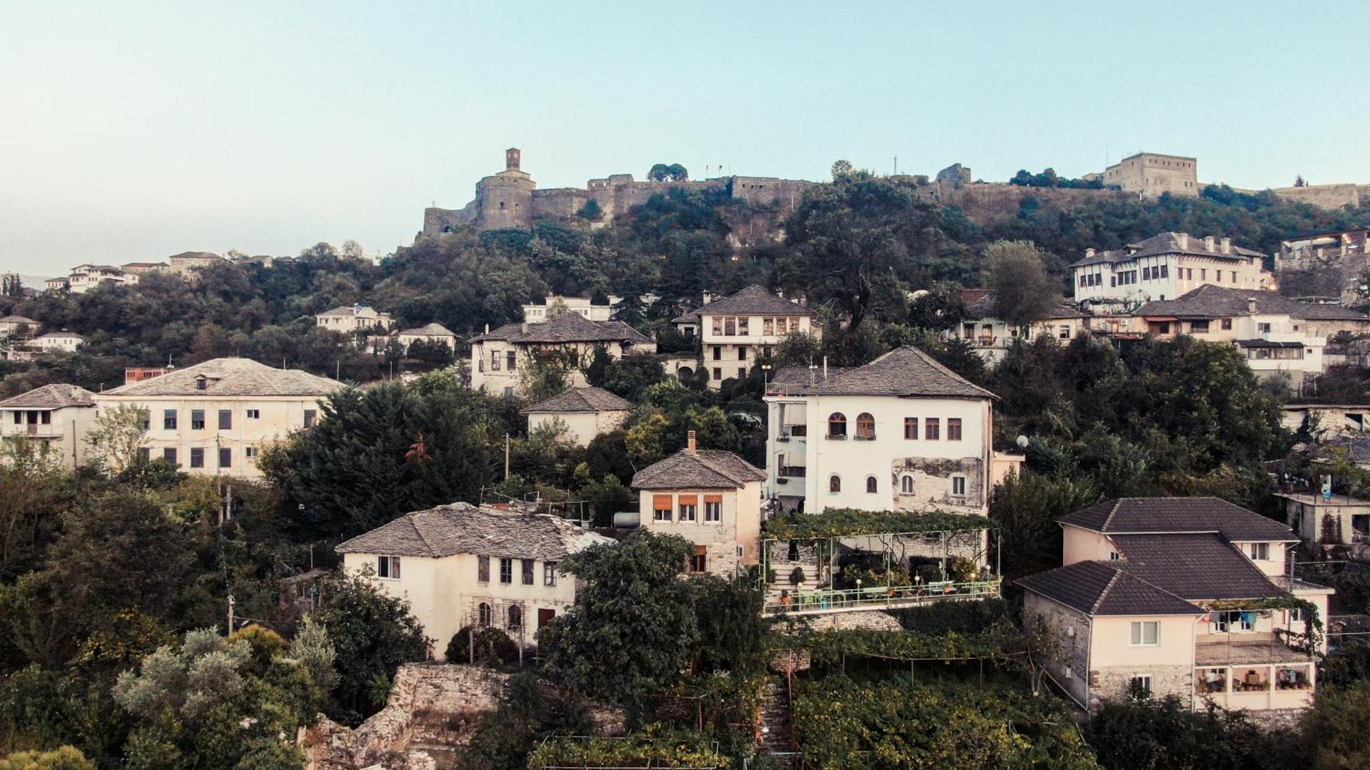 Guesthouse Arber Gjirokastër المظهر الخارجي الصورة