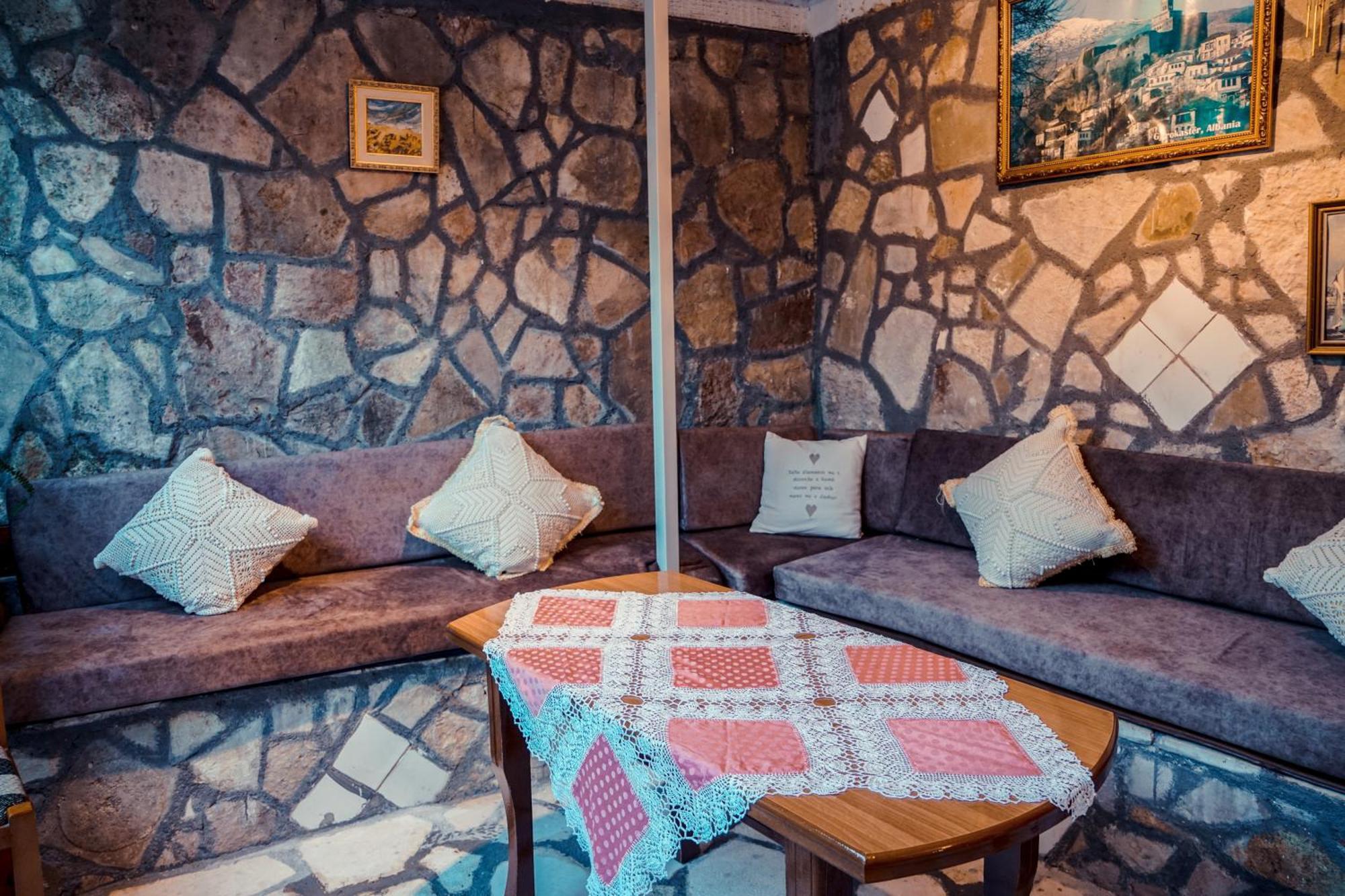 Guesthouse Arber Gjirokastër المظهر الخارجي الصورة