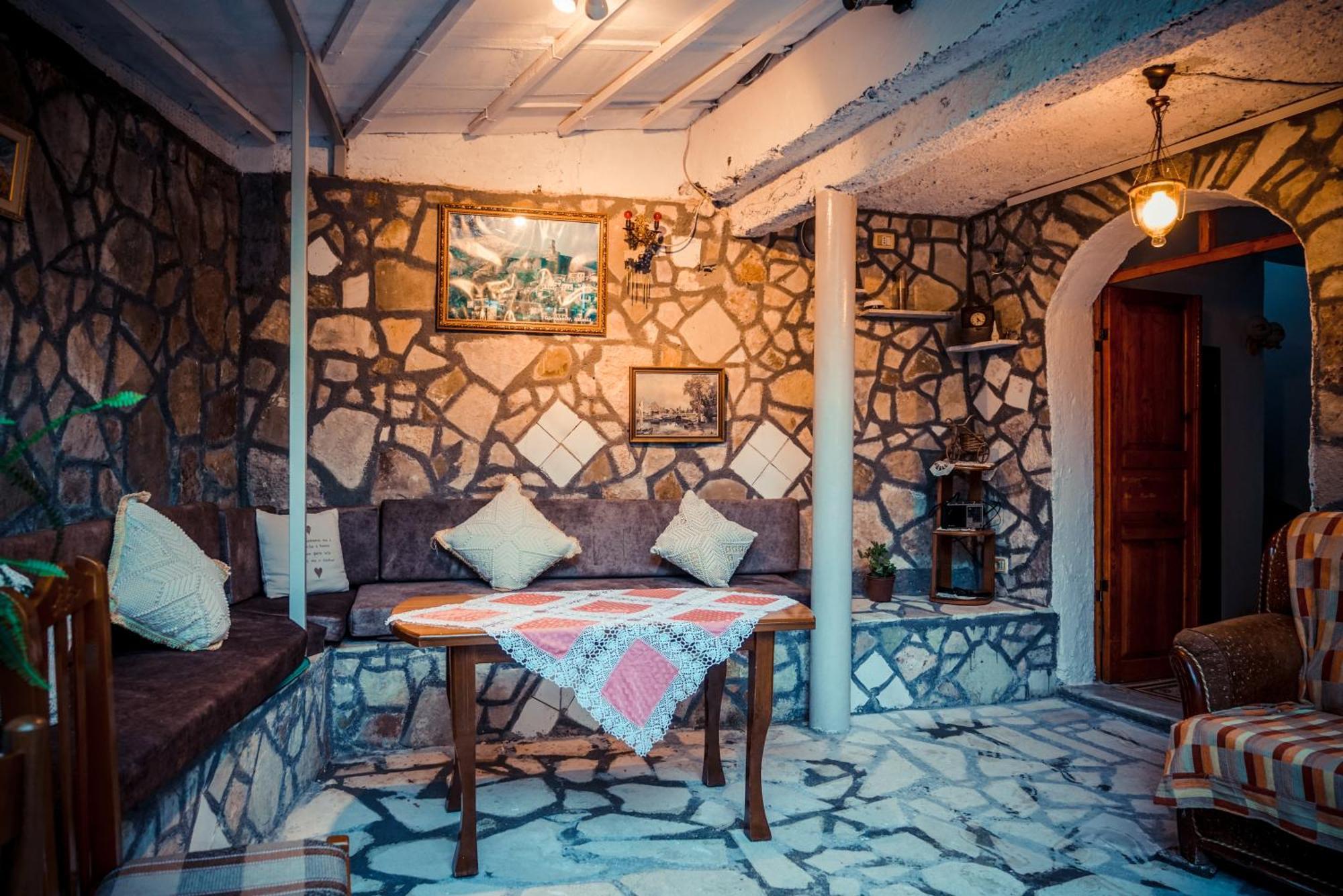 Guesthouse Arber Gjirokastër المظهر الخارجي الصورة