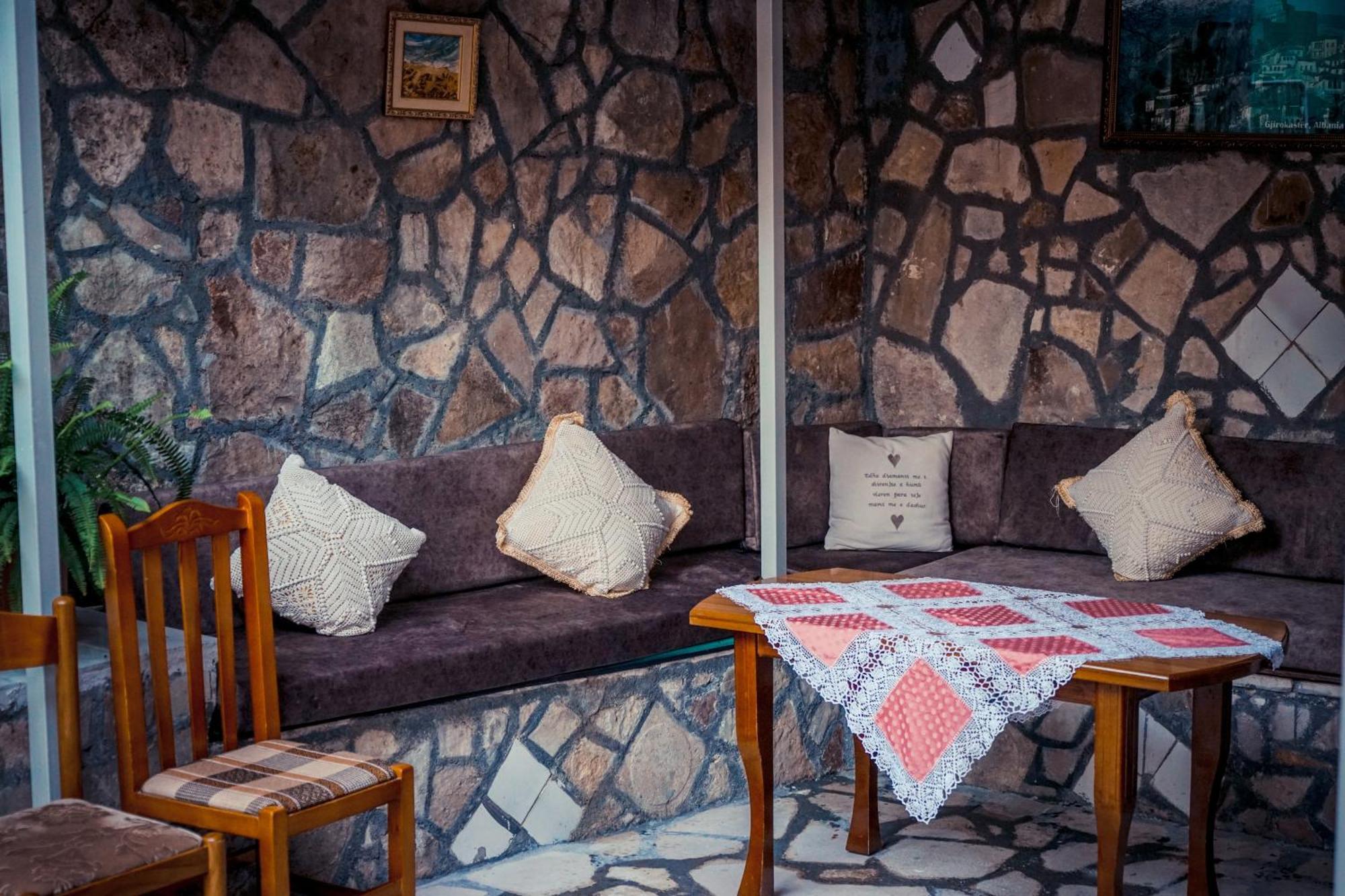 Guesthouse Arber Gjirokastër المظهر الخارجي الصورة